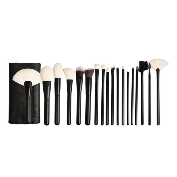 Elevate Your Routine: Wooden Handle Eco-Luxe Makeup Brush Set